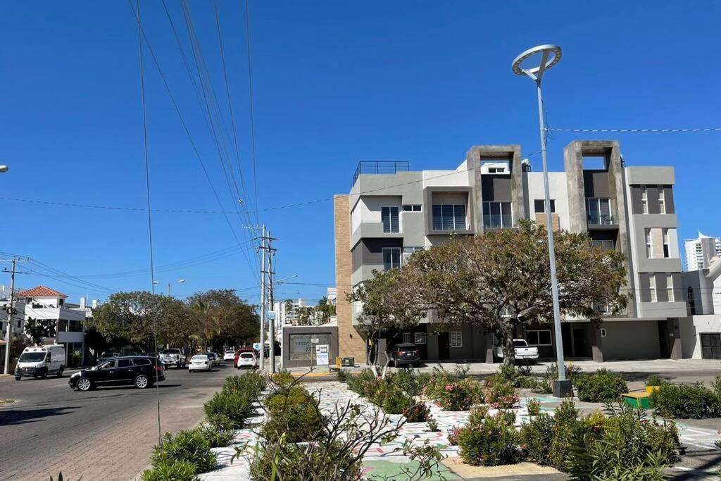 Apartamento Paseo Lomas, muy céntrico y equipado a 5 min playa Mazatlán Exterior foto